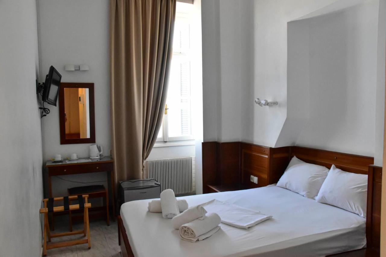 Leonidas Hotel Gythio Luaran gambar